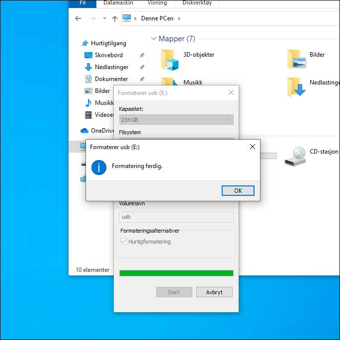 Når du har formatert harddisken eller minnepinnen, er enheten helt tom.