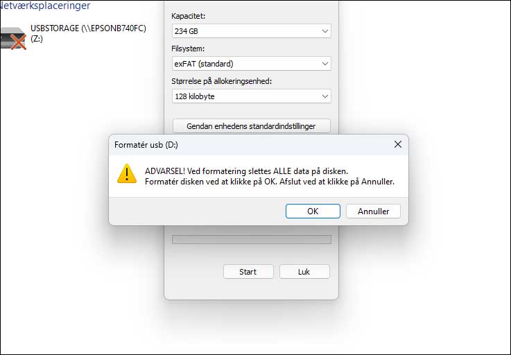 Når du formaterer din harddisk fjerner du alt, der ligger på drevet.