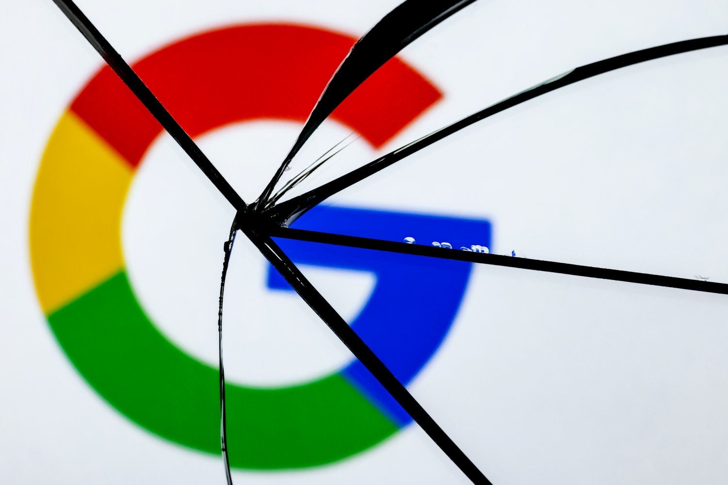 Google undersøger i øjeblikket, hvordan det kunne gå til, at adskillige brugere af Google Drev har mistet deres filer. 