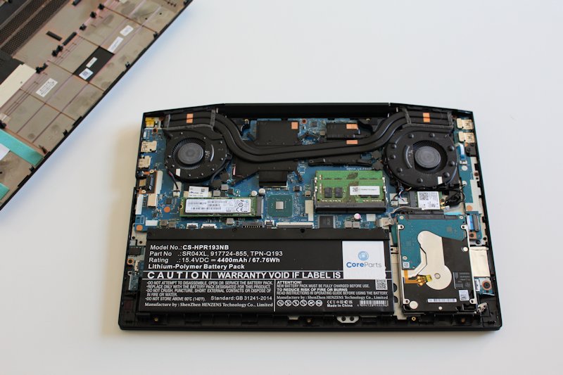 Du kan lätt känna igen ram-modulerna, som ligger i två lager och har samma storlek och form som de nya minnena du köpt.