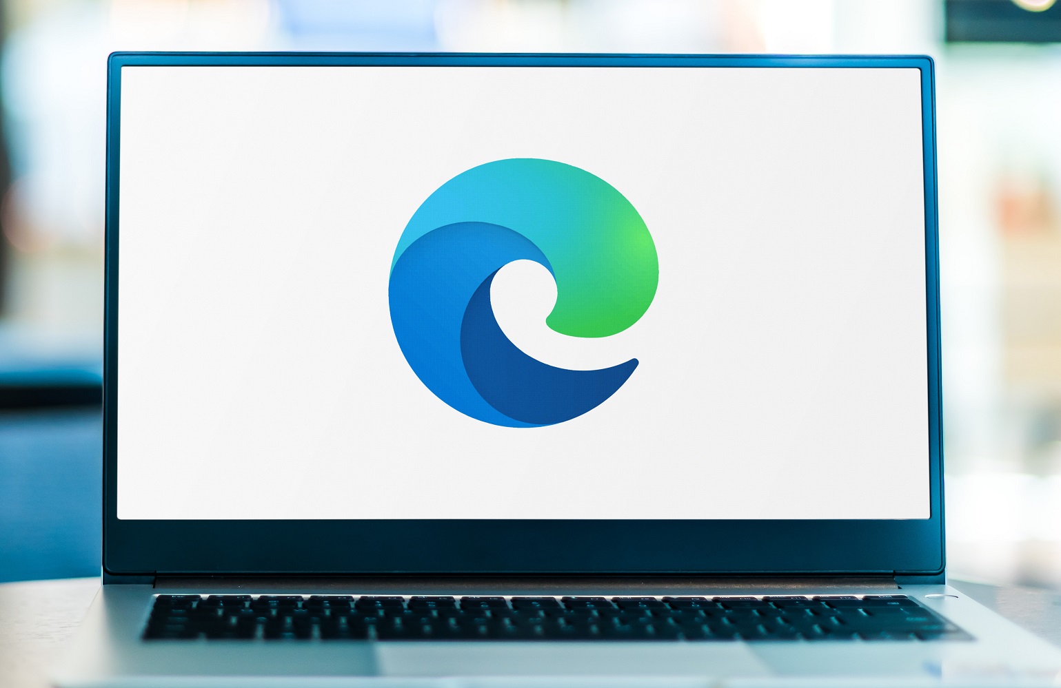 Ta kontroll over sidepanelet i Microsoft Edge