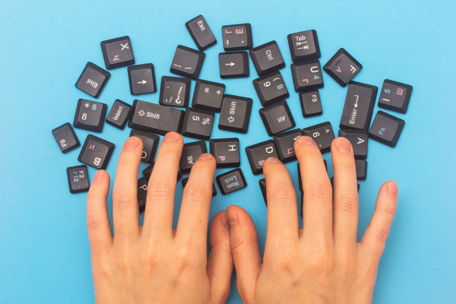 Näin teet ät-merkin, asteen merkin ja muita erikoismerkkejä sekä symboleita