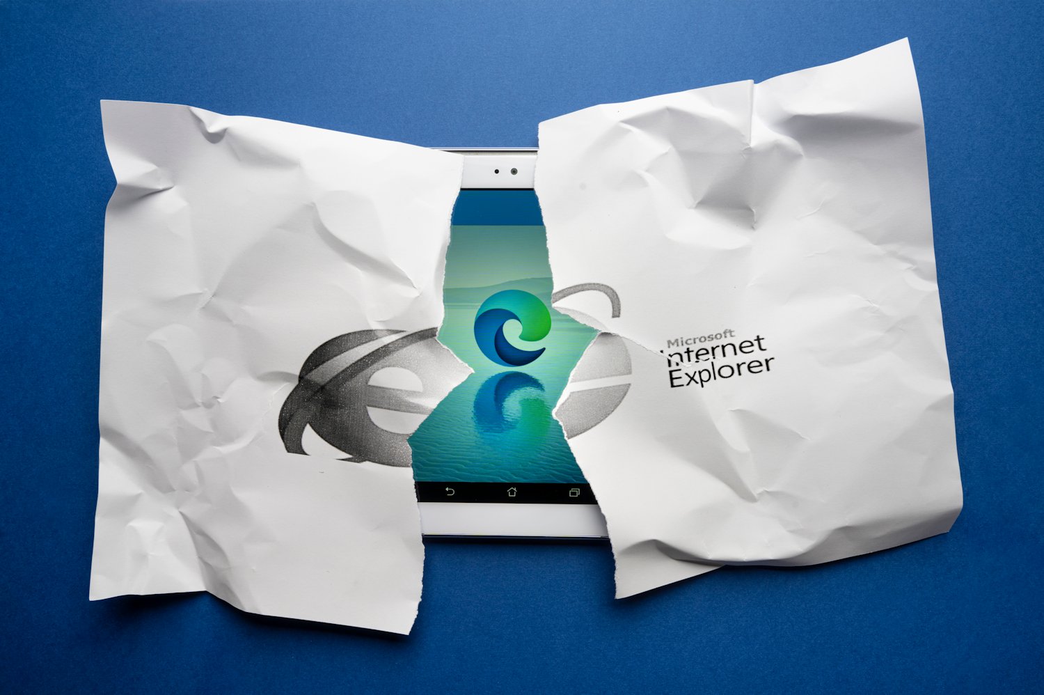 Det er med en opdatering til den nye browser Edge, at forgængeren Internet Explorer fjernes fra din pc. 