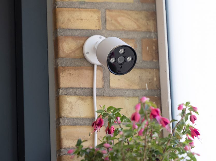 WiFi Smart -valvontakamera ulkokäyttöön