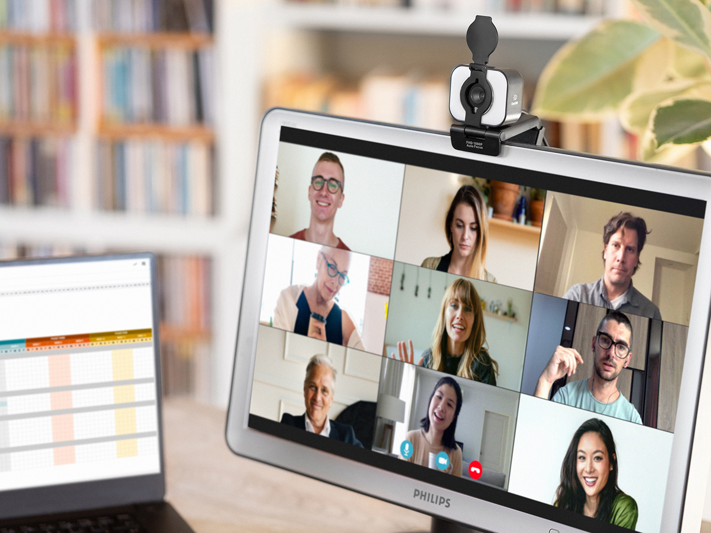 Webkamera, jossa on kiinteä valo