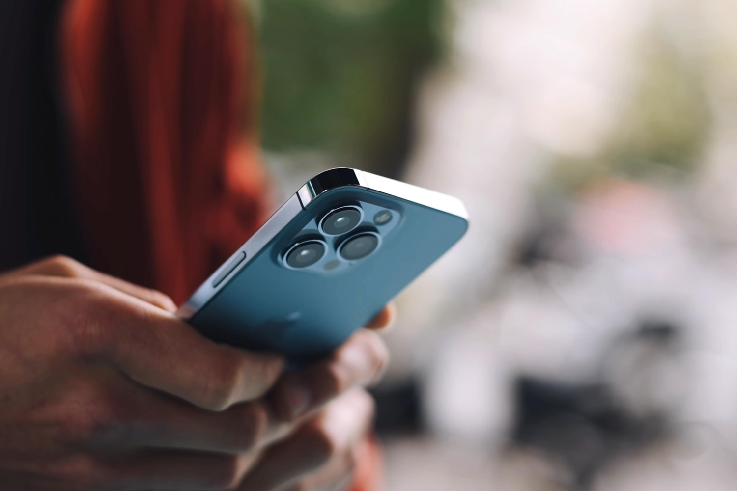 Apple har oppdaget sikkerhetshull som må oppdateres