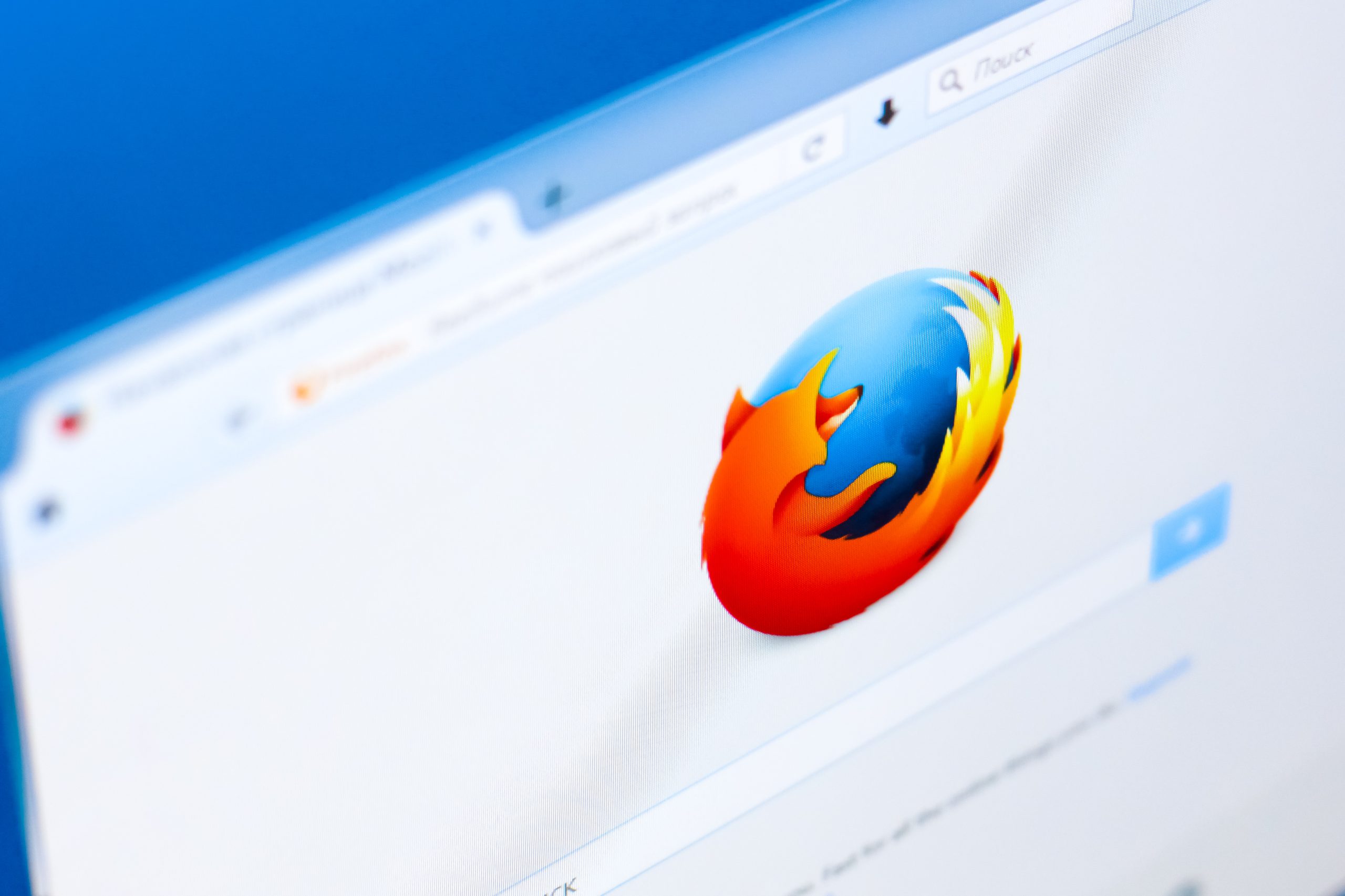 Firefox-selaimen uusi versio 102 poistaa tiedot käyttäytymisestäsi verkkosivujen osoitteista, kun siirryt uudelle verkkosivulle. 