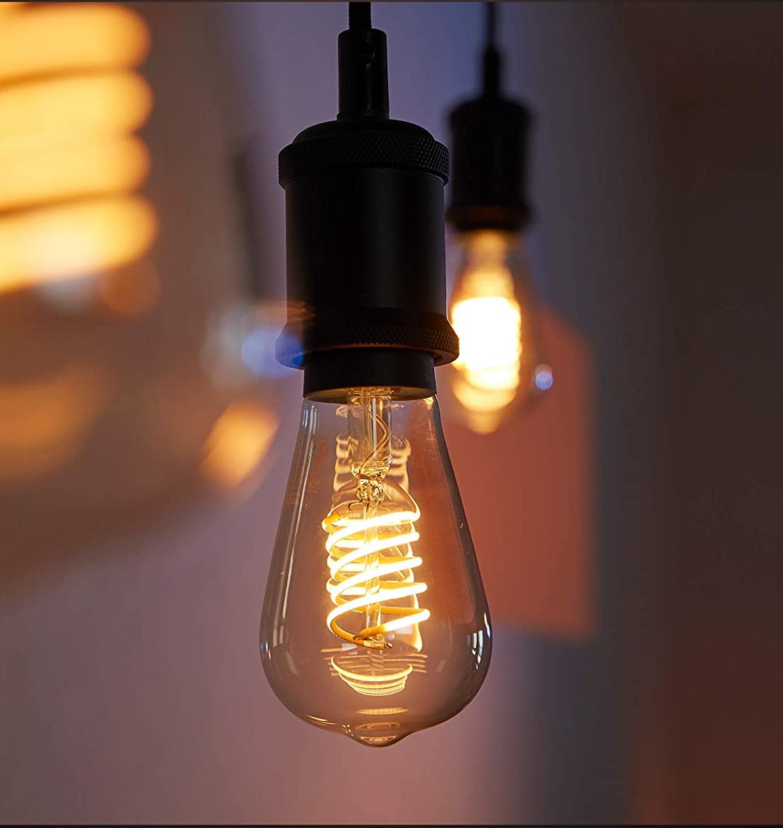 Snygg mysbelysning med Philips Hue White Ambiance Filament.