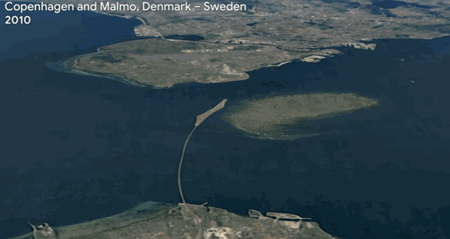 Timelapse in Google Earth.