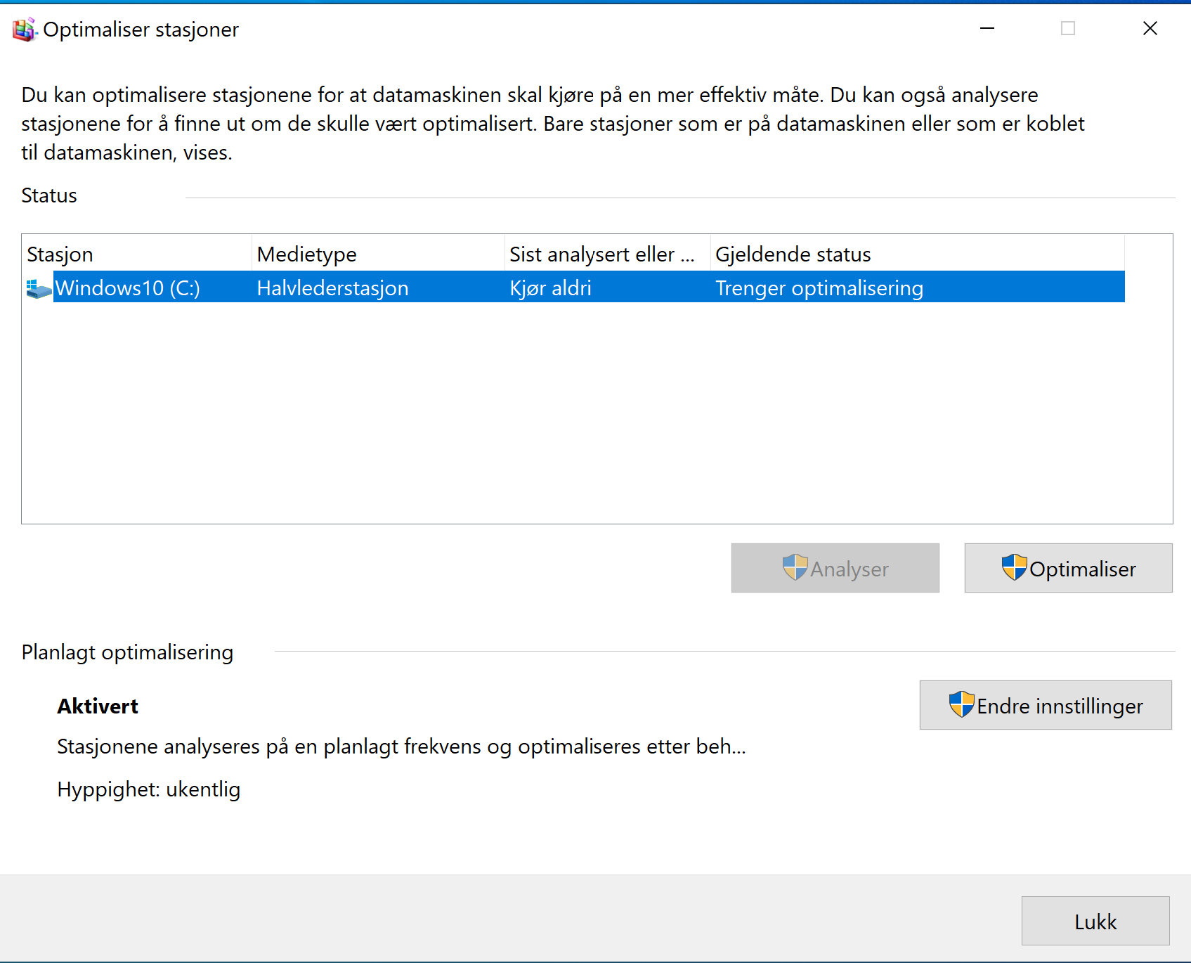 Deaktiver automatisk defragmentering av SSD i Windows 10