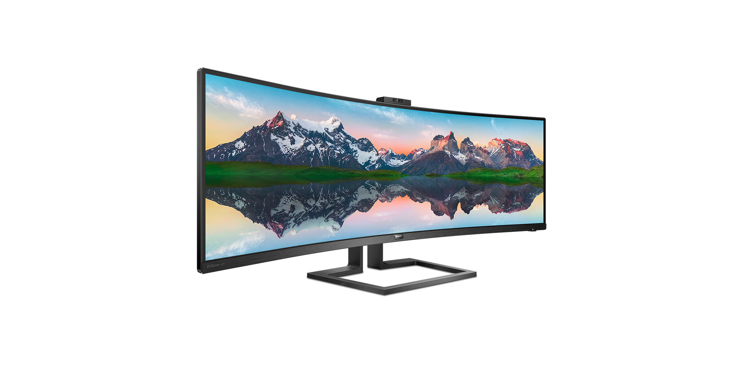 Forholdet mellom bredde og høyde er 32:10, bredere enn en kinofilm.