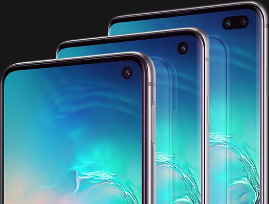 Etukamera näytössä: Samsung Galaxy S10e, Galaxy S10 ja Galaxy S10+