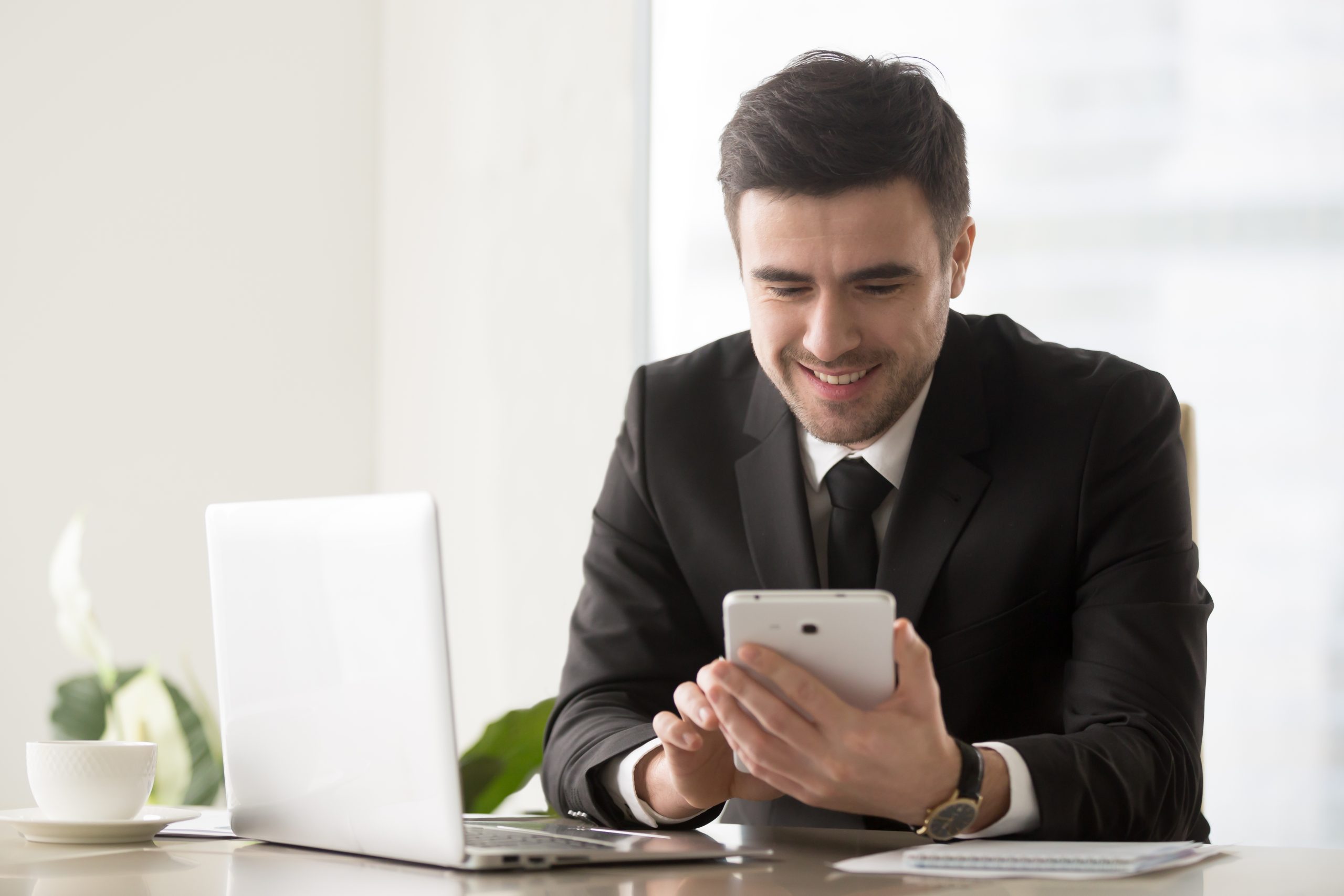 Bli mer effektiv med appen Split-Screen Creator.