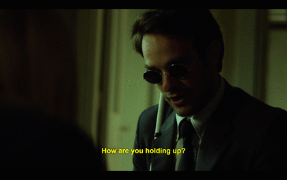 Her kan de se tre forskjellige typer undertekster på en film på Netflix