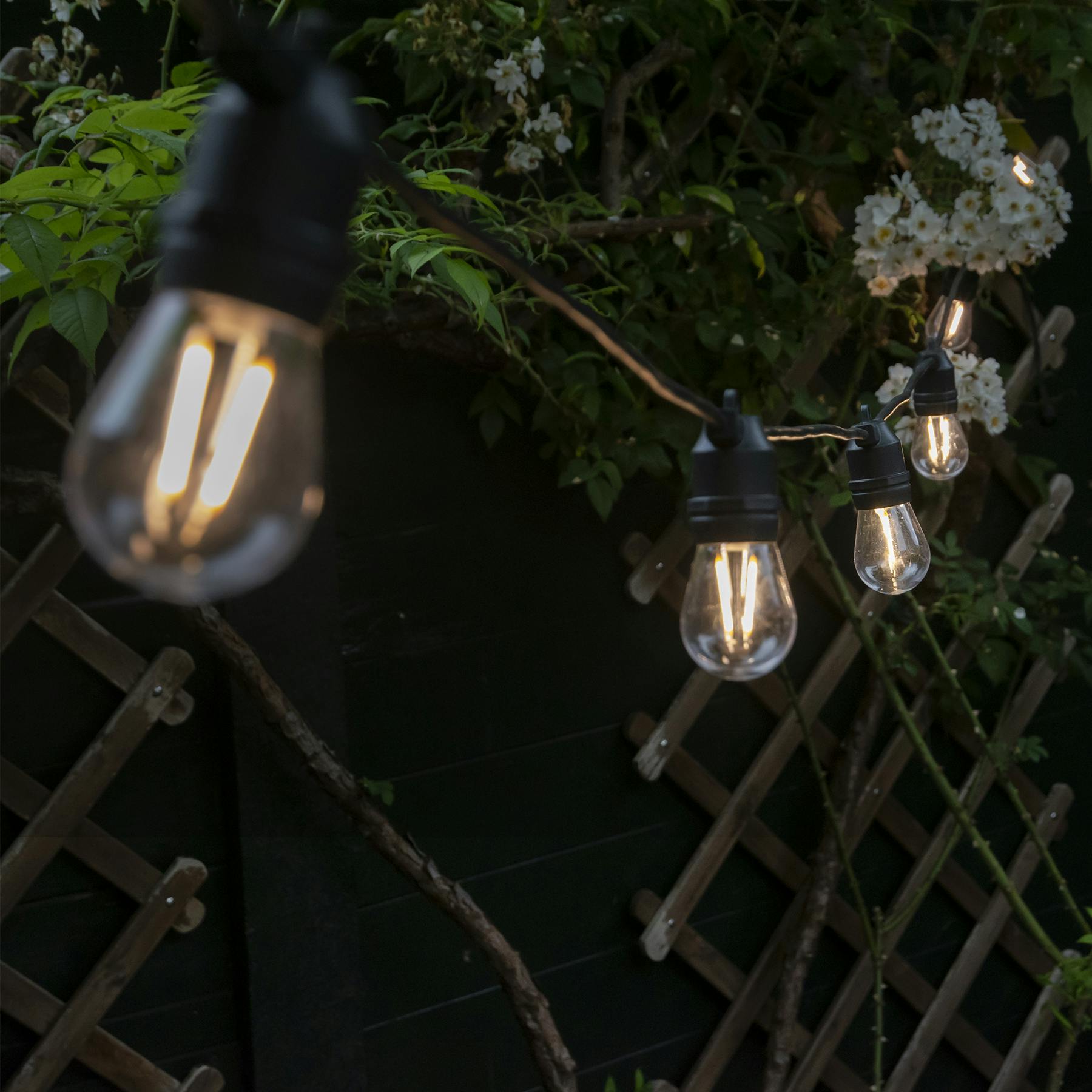 Hombli Smart Outdoor String Light