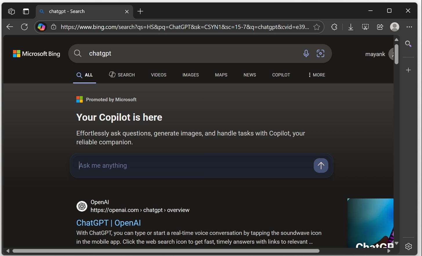 Når du bruker Microsoft-søkemotoren Bing og søker etter «chatgpt», kan det tenkes at du får opp en annonse i søkeresultatene som forteller deg om fordelene med Copilot, i stedet for å ta deg direkte til ChatGPT.