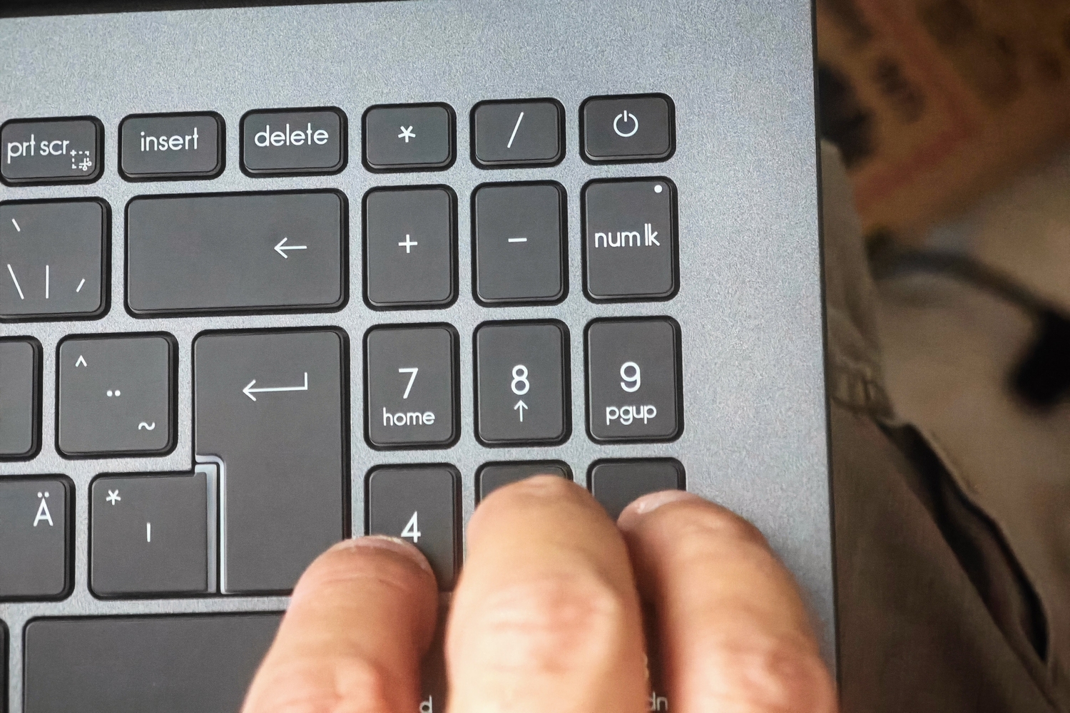 Numeriskt tangentbord på MSI Modern 15