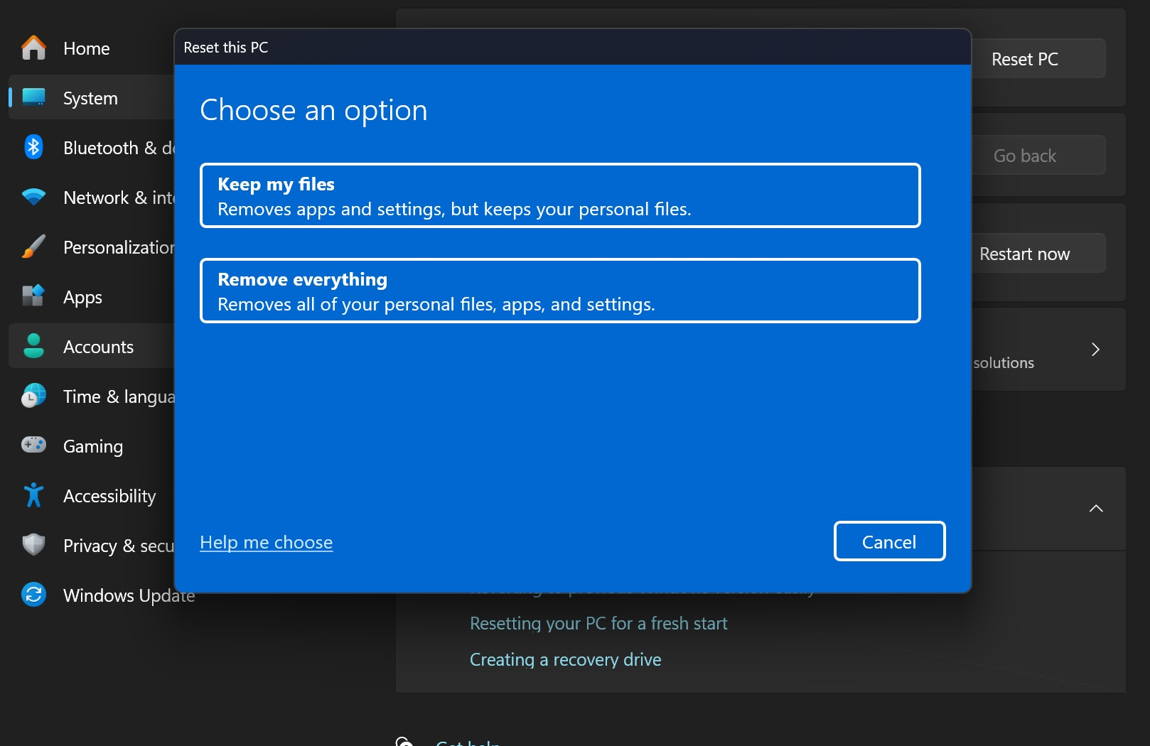 Med funktionen Nulstil denne pc, som du finder i Indstillinger og Genoprettelse, kan du fabriksgendanne din pc