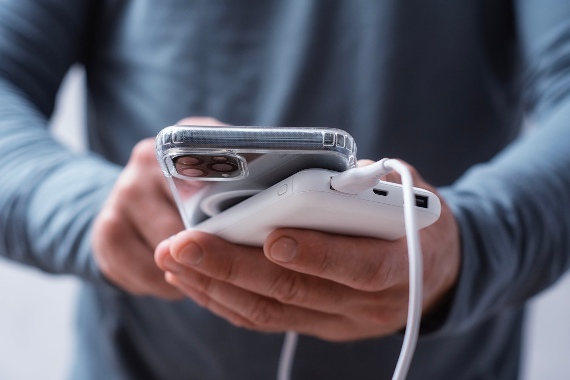 Mange powerbanks og opladere er i stand til at fodre din telefon med strøm så hurtigt, at ladetiden mere end halveres i forhold til tidligere.