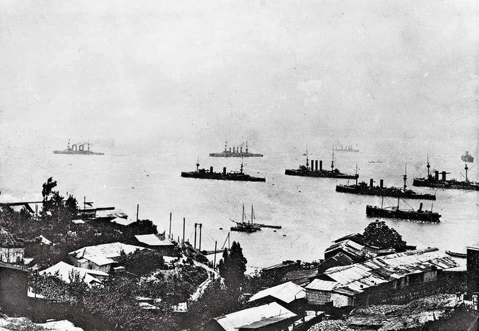 Valparaisos hamn i november 1914. Valparaisos hamn i november 1914.