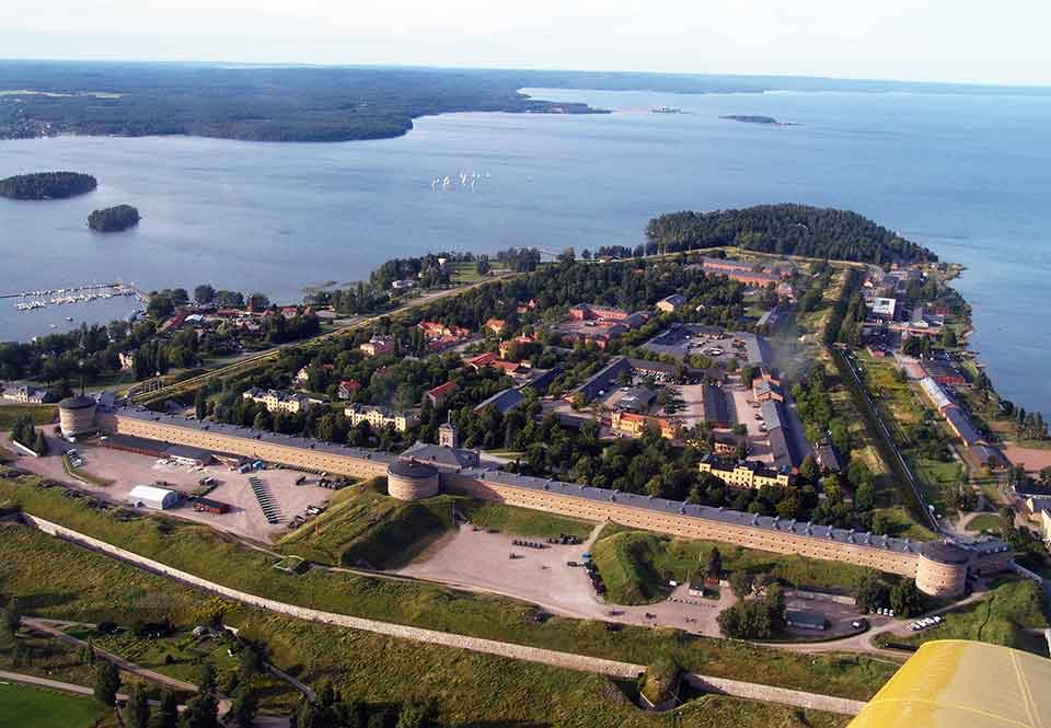 När Var Sveriges Försvar Som Starkast