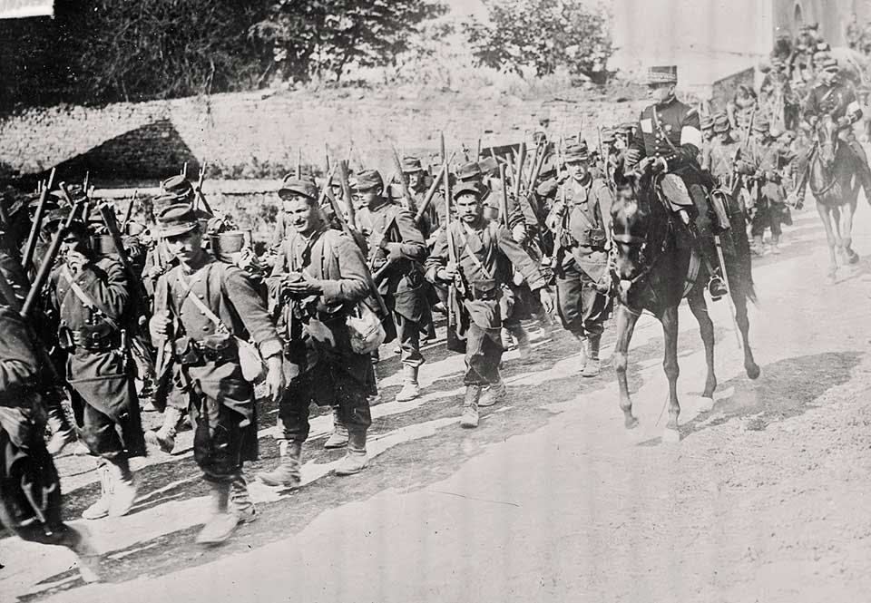 Franska trupper på marsch 1914.