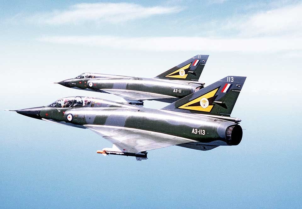 Mirage IIIO och Mirage IIID ur RAAF (Royal Australian Airforce).