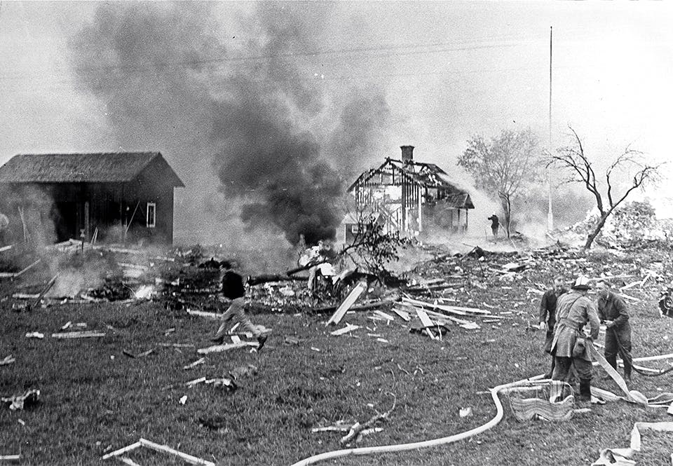 Plan som störtat in i Vikbo gård