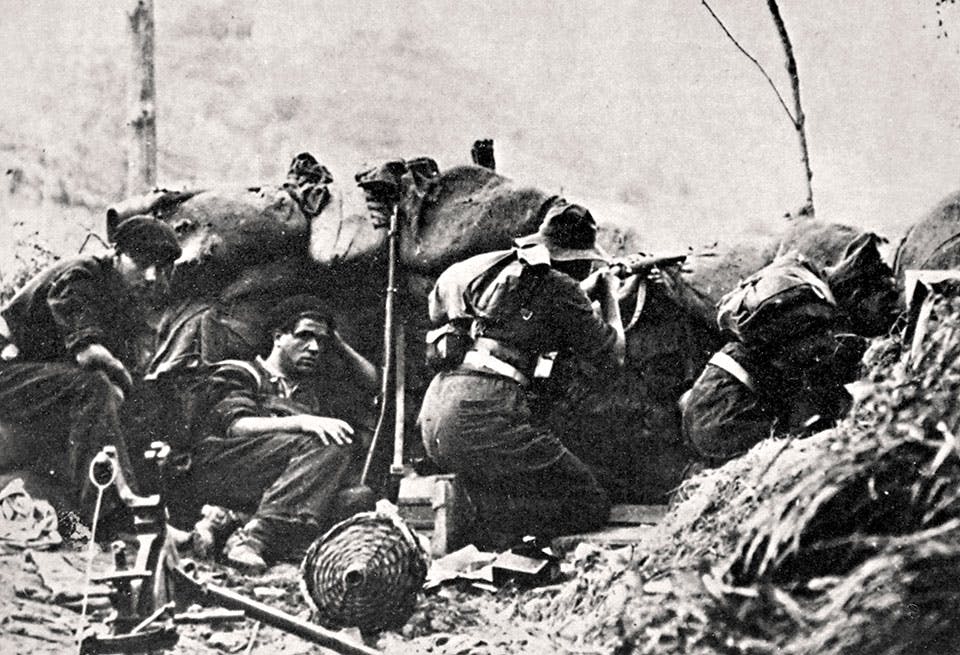 spanienfrivilliga jyine2iaxp49i0ren9x Regeringstrogna soldater i den baskiska provinsen.