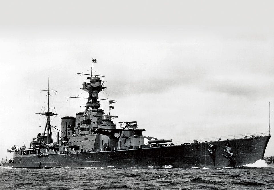 Den brittiska slagkryssaren HMS Hood