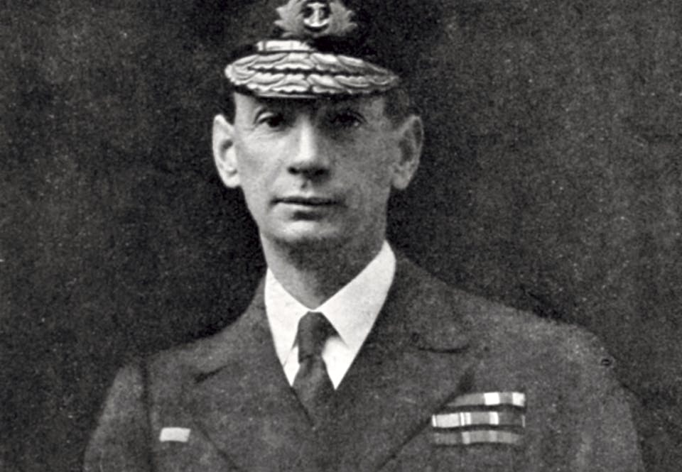 Amiral Keyes. Amiral Keyes.