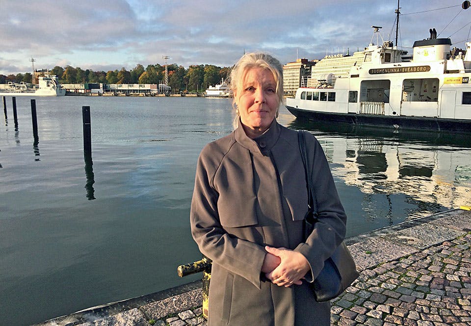 Historikern Ann Nehlin skriver en bok om de finska krigsbarnen och deras familjer.