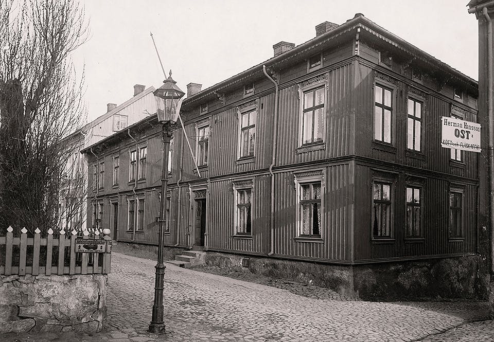 Författarens barndomshem i Strömstad.