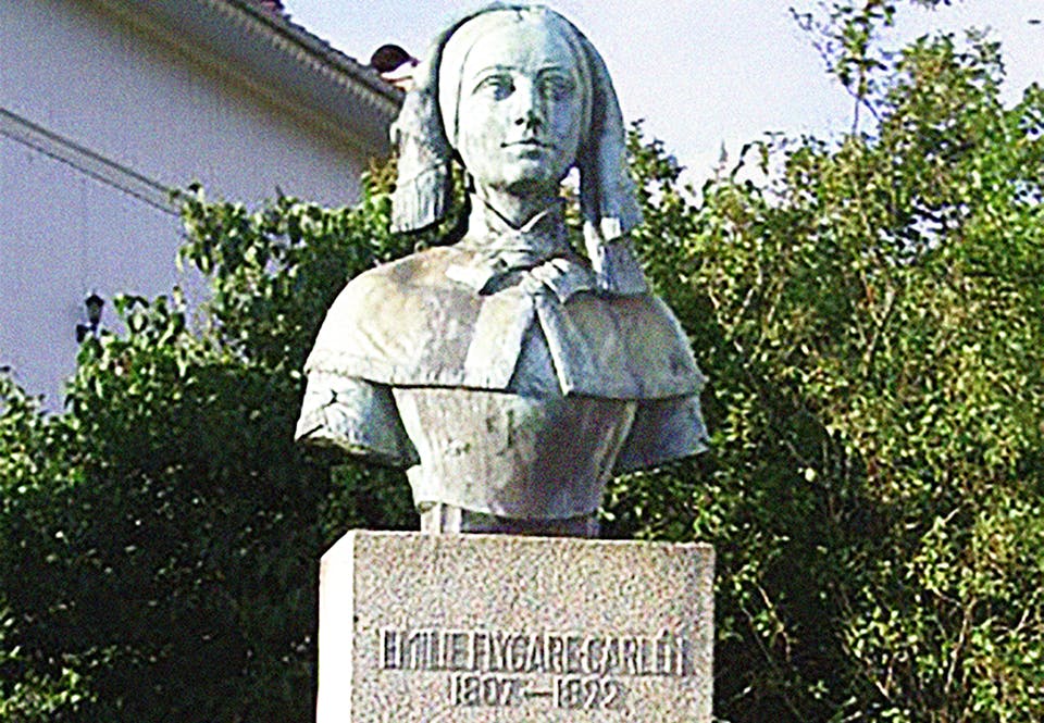 Staty av Emelie Flygare-Carlén