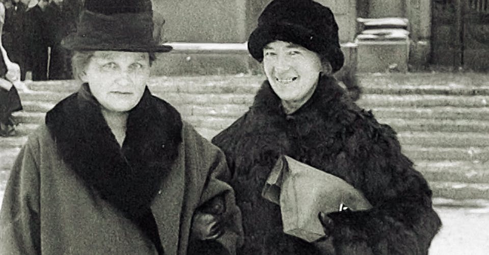 Agda Östlund och Nelly Thüring