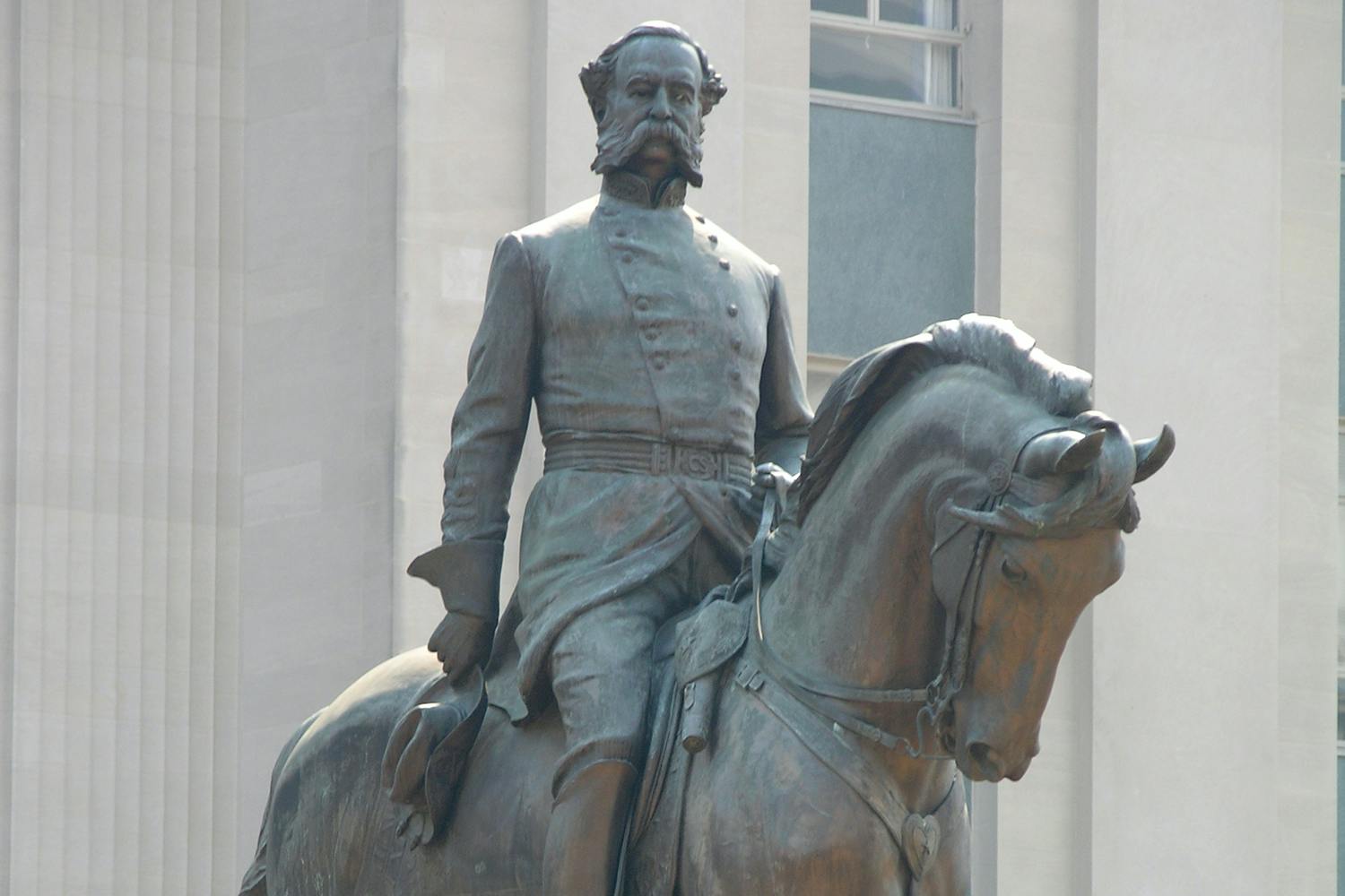 wade hampton V7BsY71YNRi8RN6YEGK6