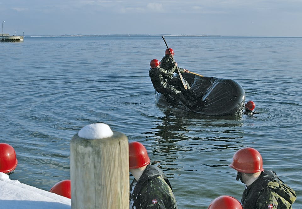 danksa-grodmanskaren-attackdykare