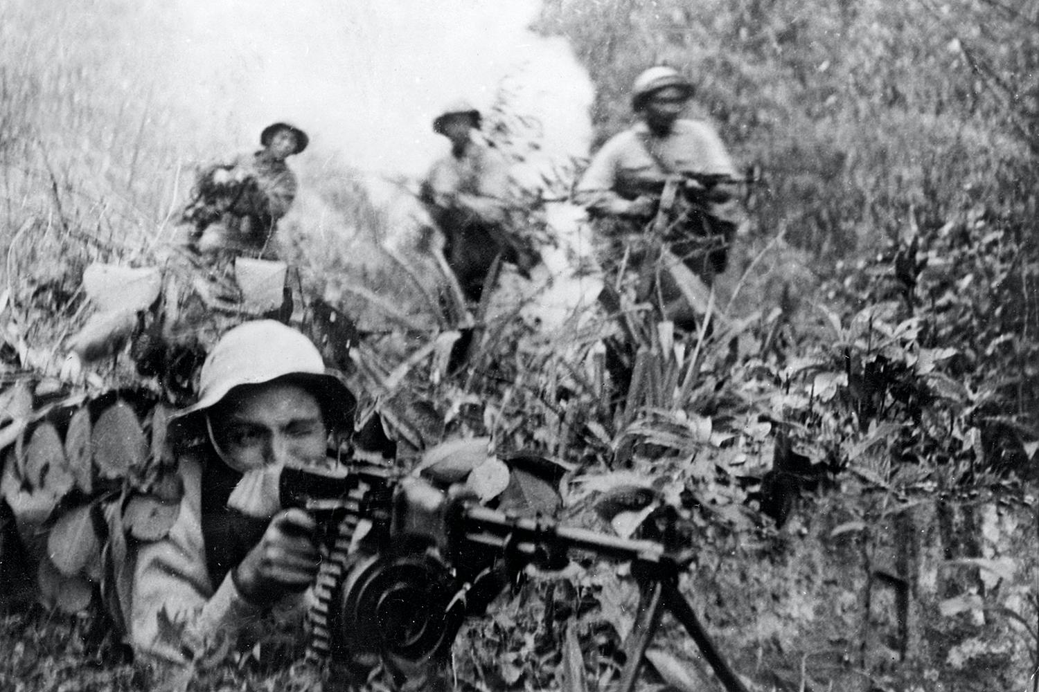 Soldater ur FNL, Front National pour la Libération du Viêt Nam du Sud, den sydvietnamesiska gerillan.