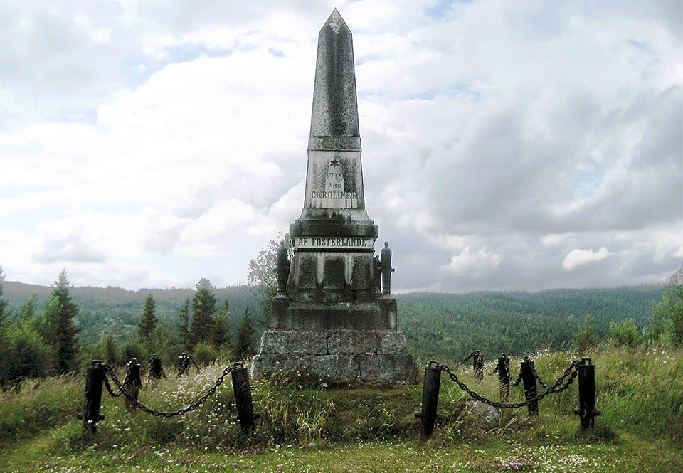 karolinermonumentet Monumentet i Duved till minne av de stupade karolinerna invigdes 1892.