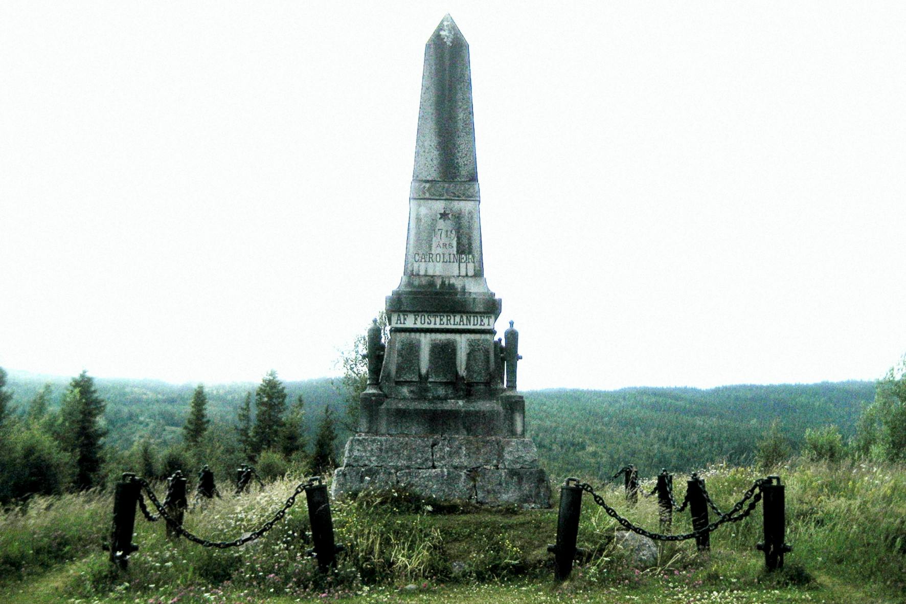 Monument över karolinernas dödsmarsch, beläget utanför Duved.
