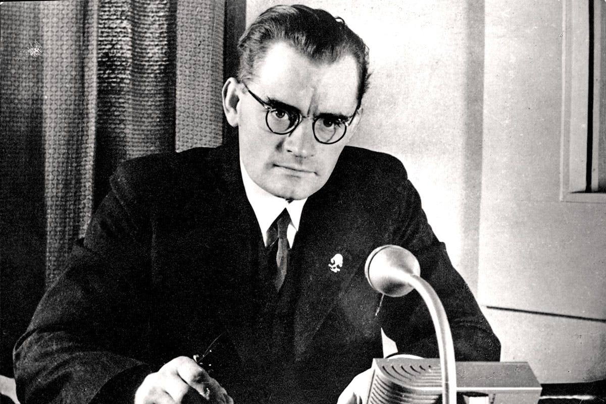 Erik Perwe hjalpte flyktingar Erik Perwe hjalpte flyktingar