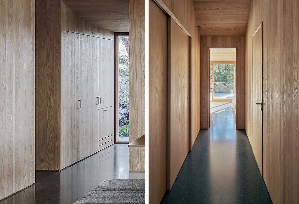 De entree heeft de vorm van een lichte doos van essenhout. 