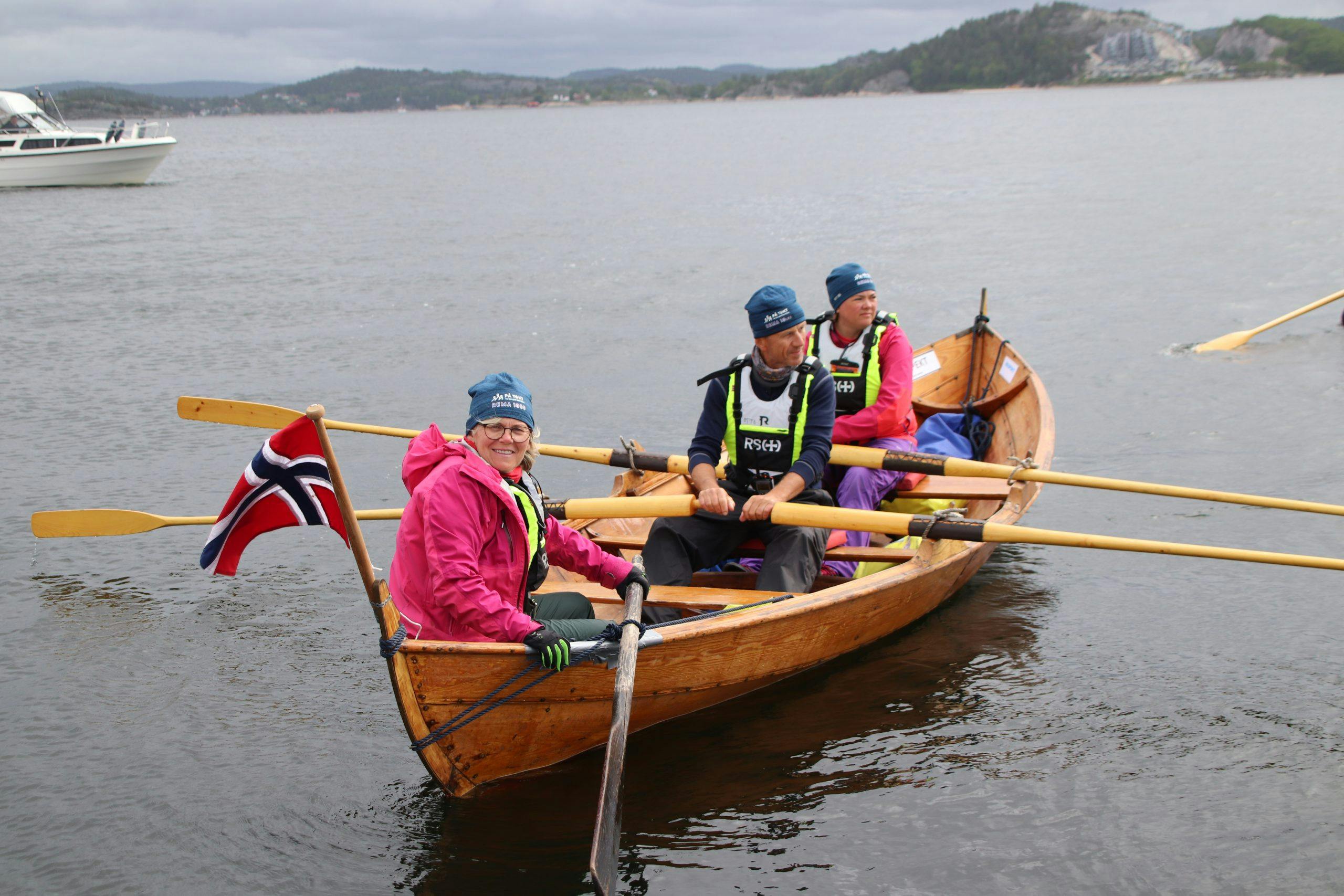 2016 ada sofie oppslag 28i6WjAYan