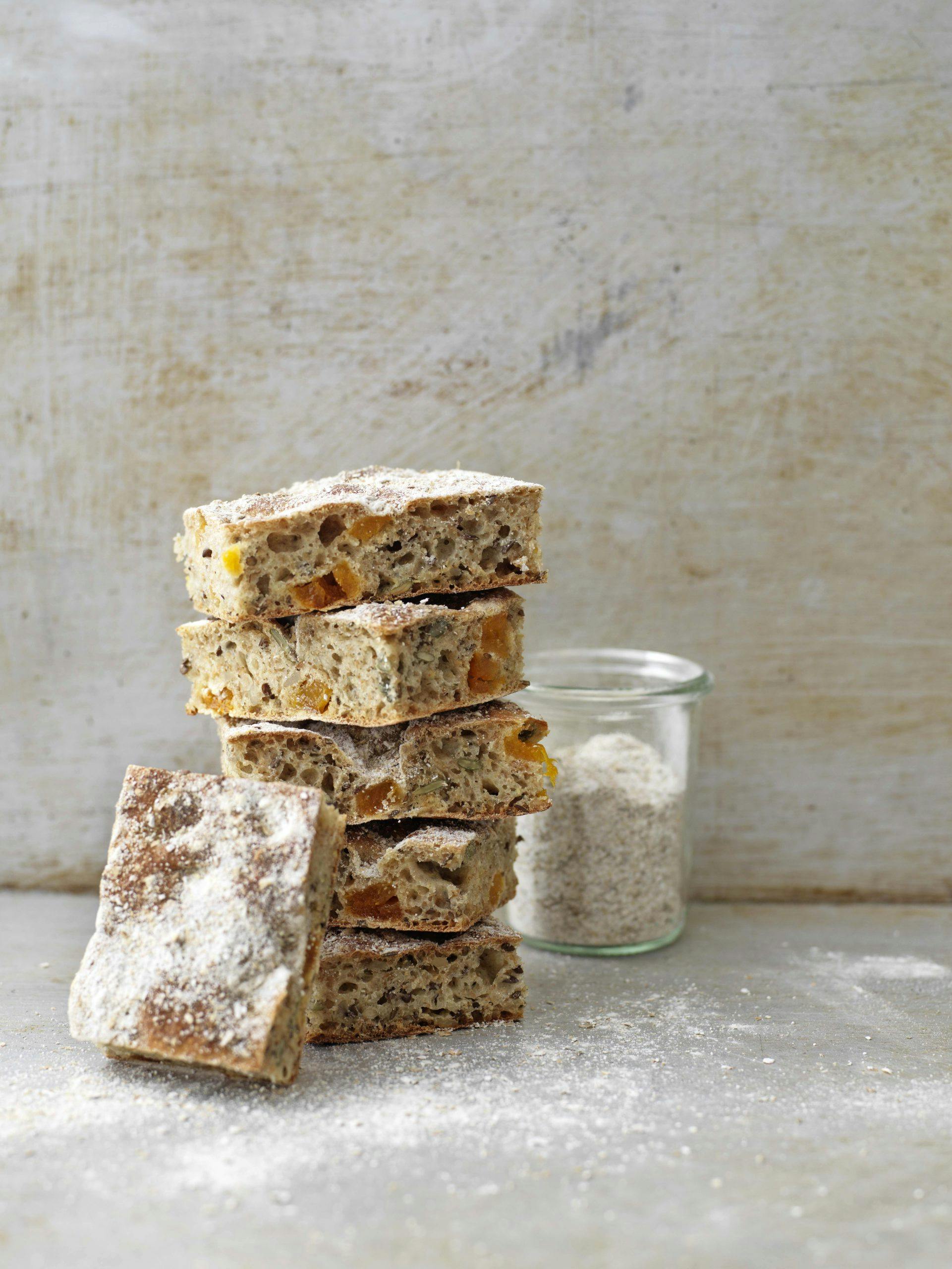 2018 04 26 froaprikosbrod S