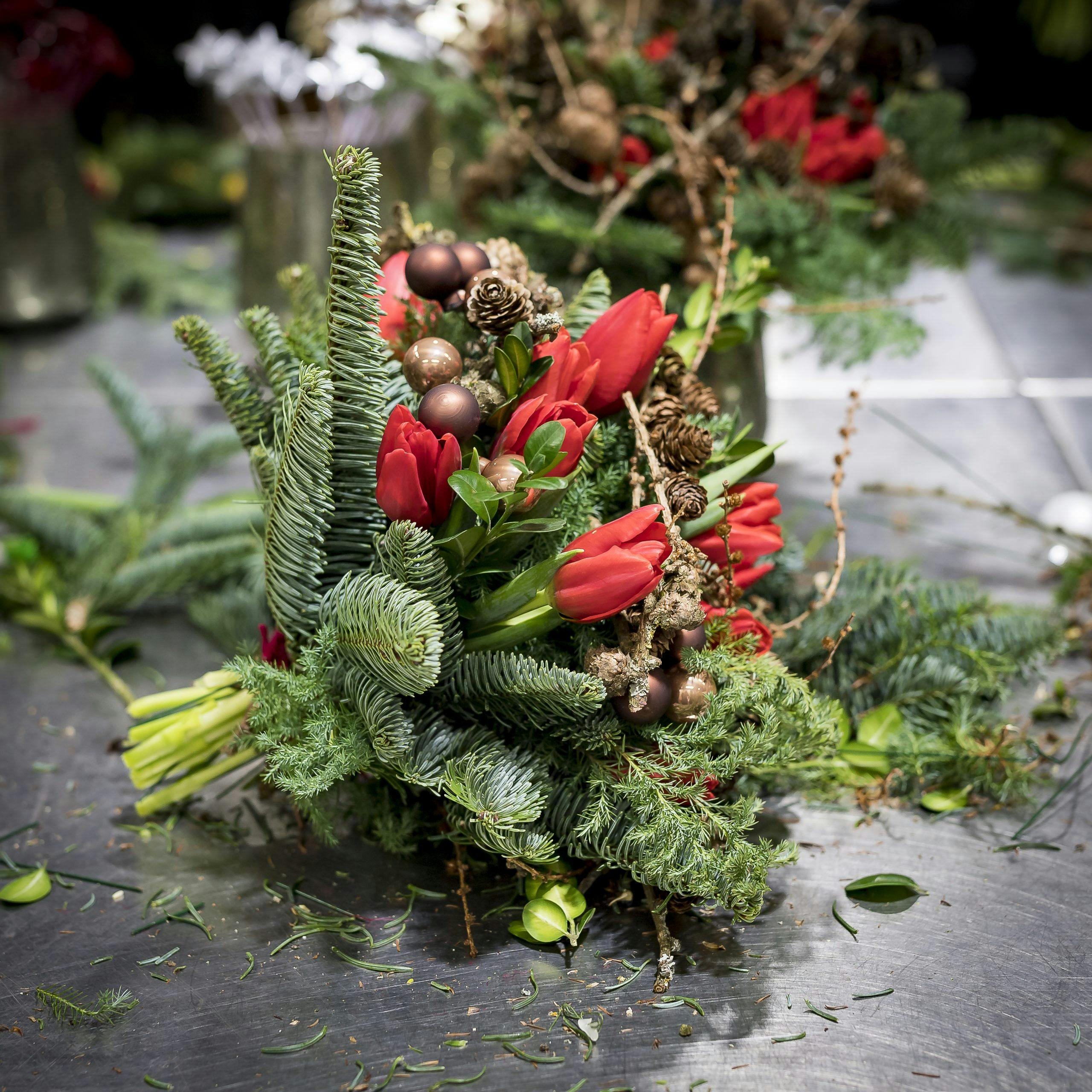 Finn Schjøll, tulipanbukett til jul
