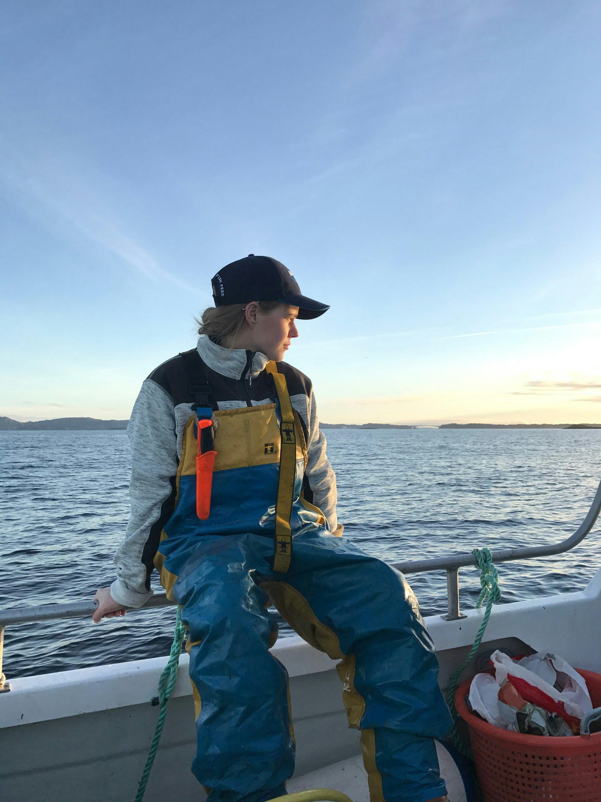 3 julie bat img 0198 copy jM26WNrNGXHXgr6D