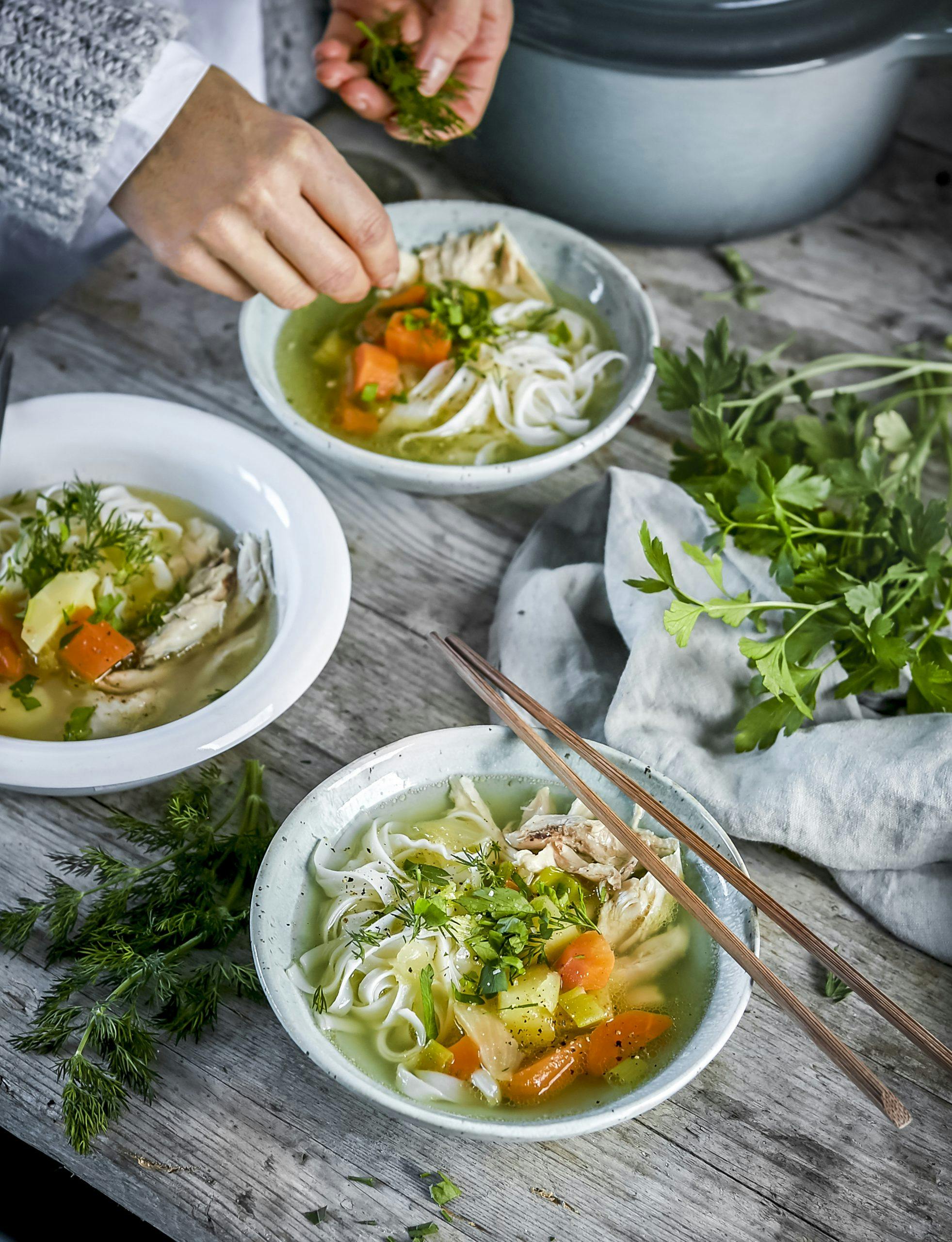 563503 ny 8vW057t kyllingsuppe oppskrift