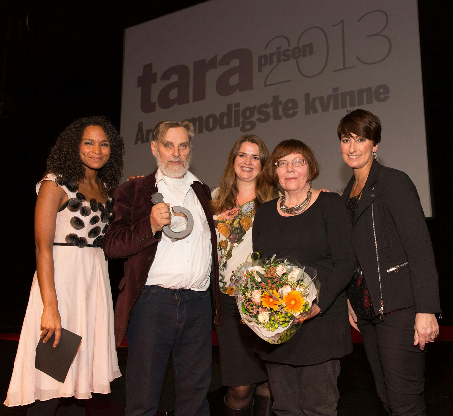 Harem porno onlayn tomosha qiling