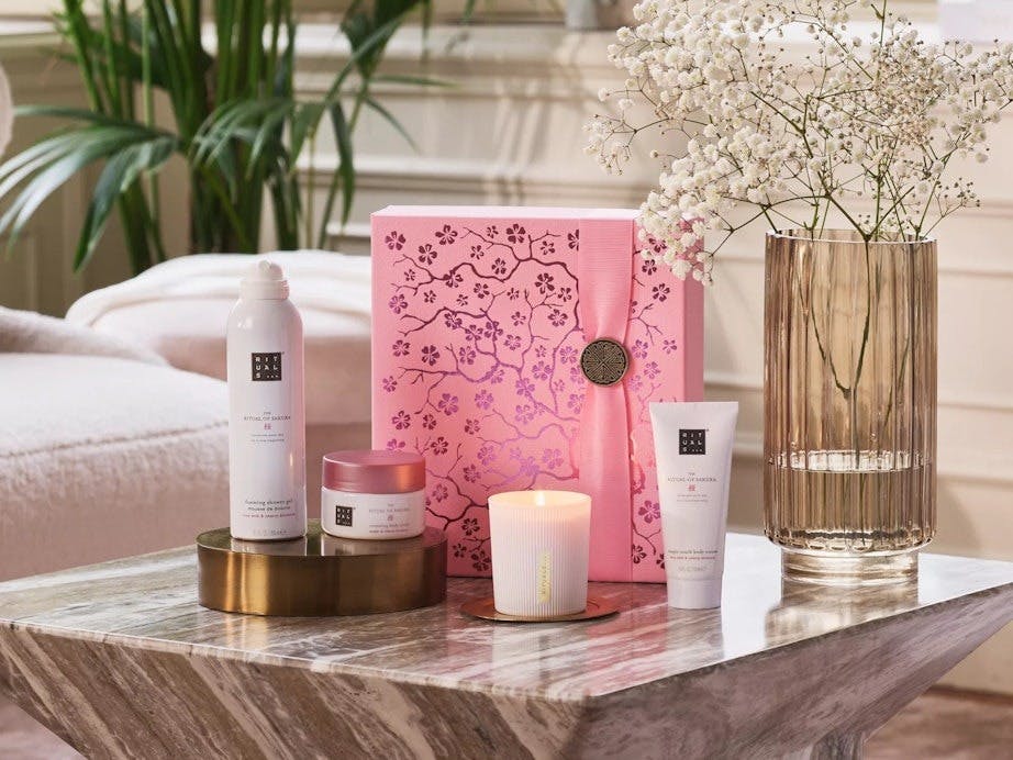 Gave til henme gaveeske Gave til henme gaveeske