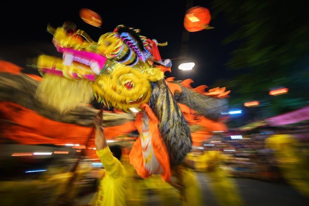 Kinesisk-nyttår-drage-dans